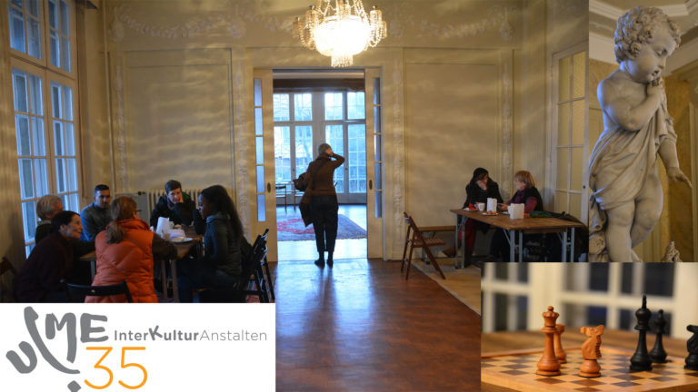 Café ist geöffnet