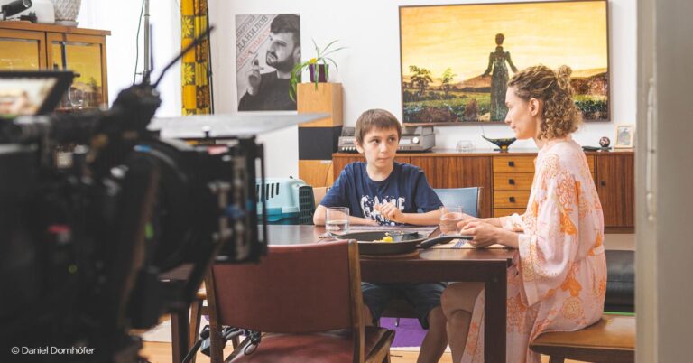 »Erinnerungen einer vergessenen Kindheit« – Kino